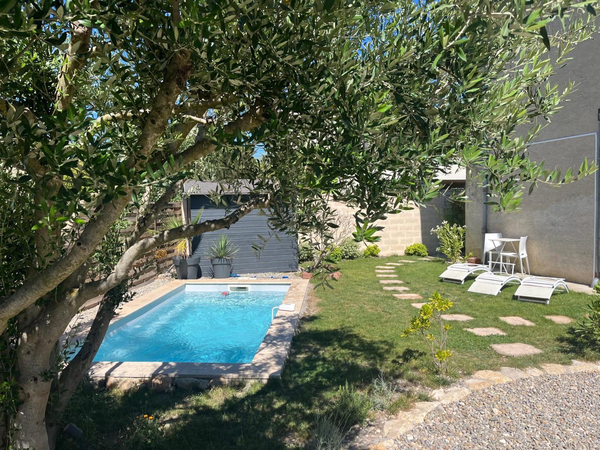 Le L'Islois- Park&Piscine Villa L'Isle-sur-la-Sorgue Exterior photo